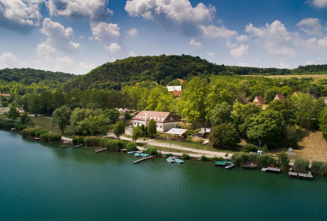 Laterum Motel Orfű Exteriör bild