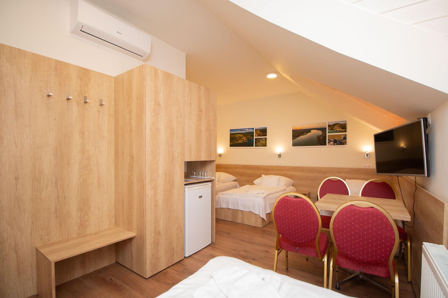 Laterum Motel Orfű Exteriör bild