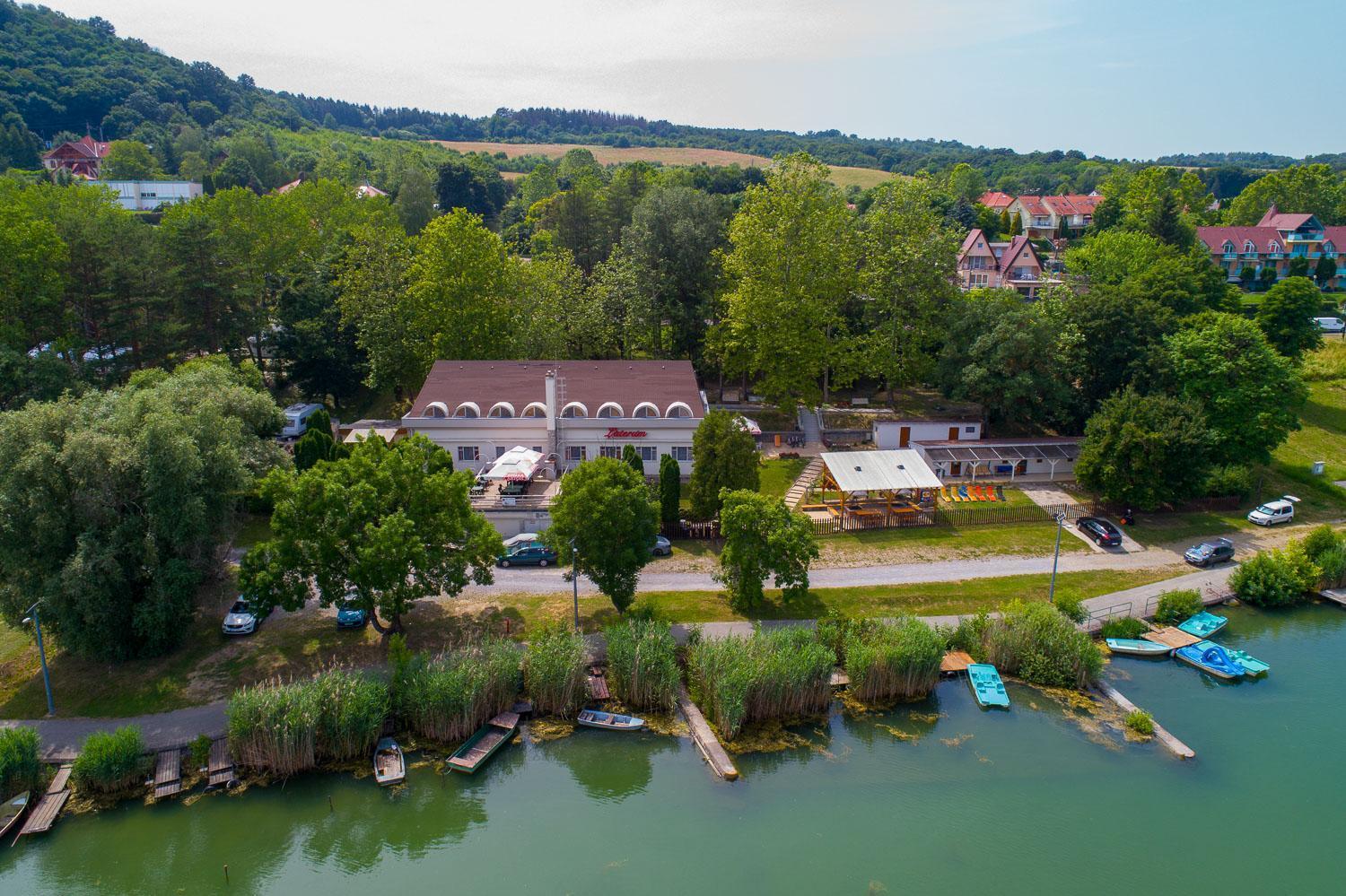 Laterum Motel Orfű Exteriör bild